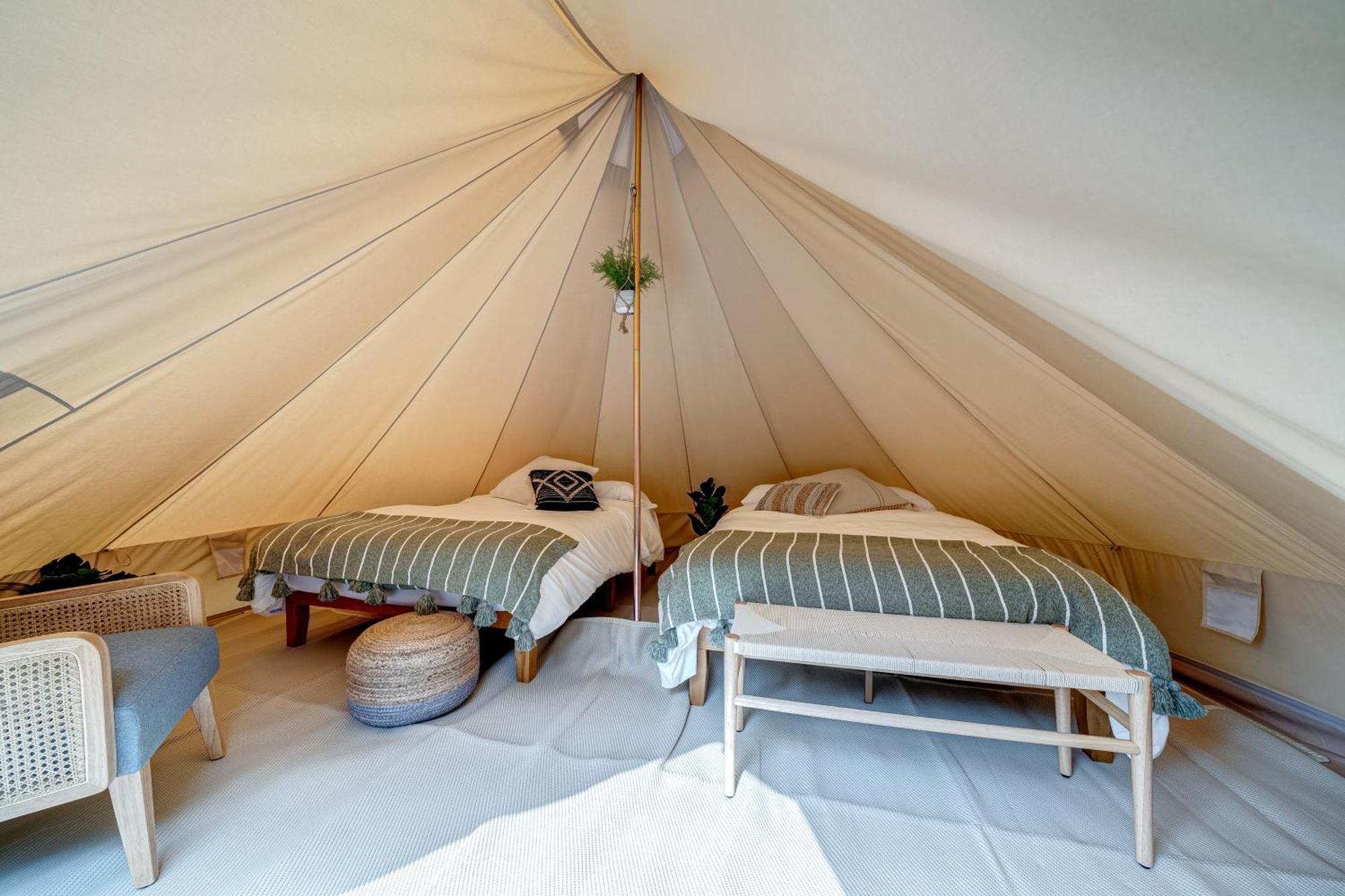 Firefly Ridge Luxury Retreat Hotel Great Cacapon Exterior foto