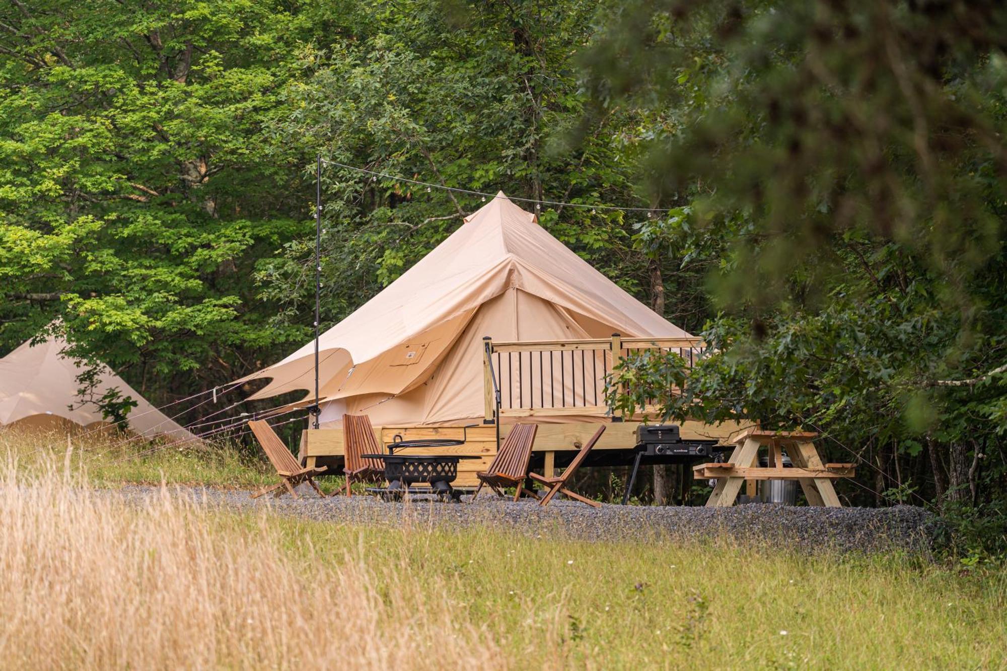 Firefly Ridge Luxury Retreat Hotel Great Cacapon Exterior foto