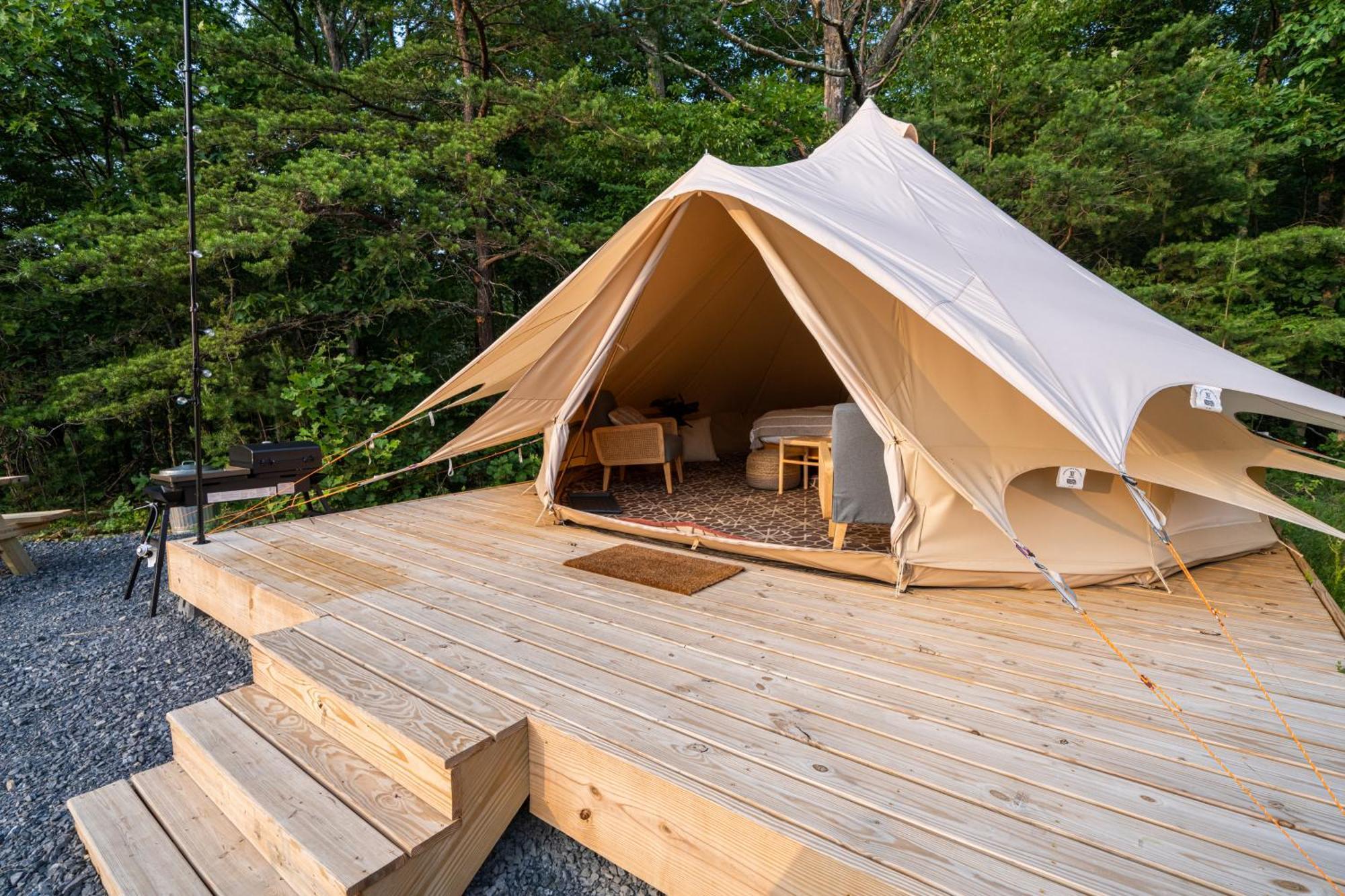 Firefly Ridge Luxury Retreat Hotel Great Cacapon Exterior foto