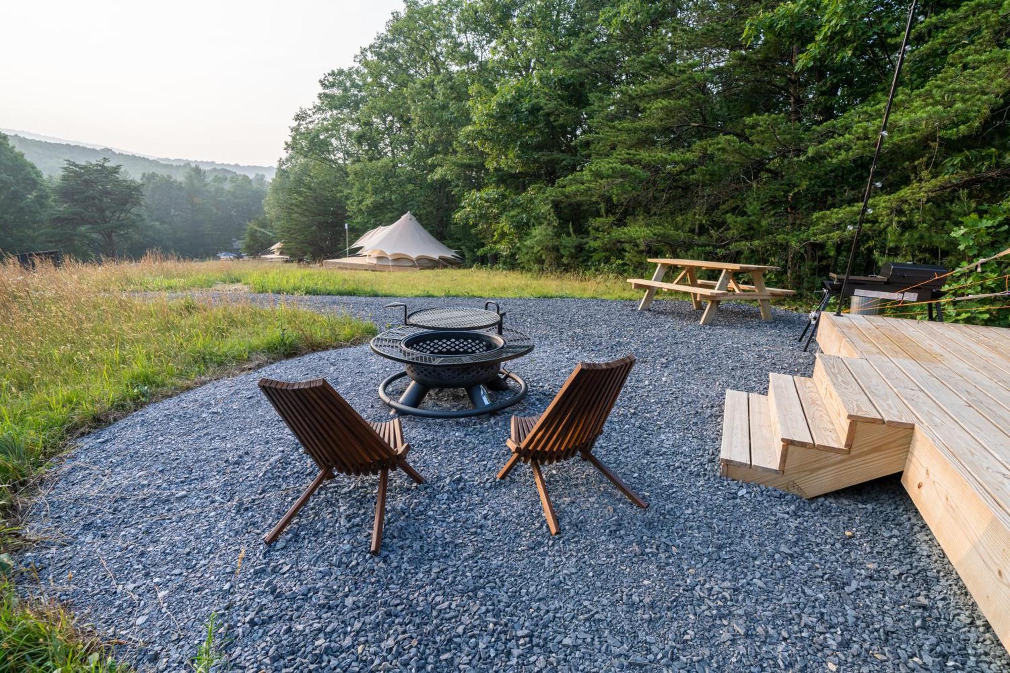 Firefly Ridge Luxury Retreat Hotel Great Cacapon Exterior foto